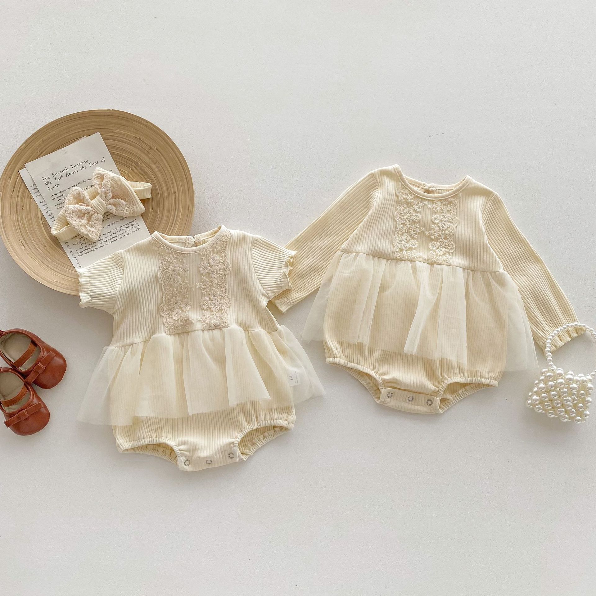Picture of Korean Style Summer and Autumn New Baby's Mesh Wrap Fart Clothes Baby Girl's Princess Lace Pit Strip Bodice with Hair Strap