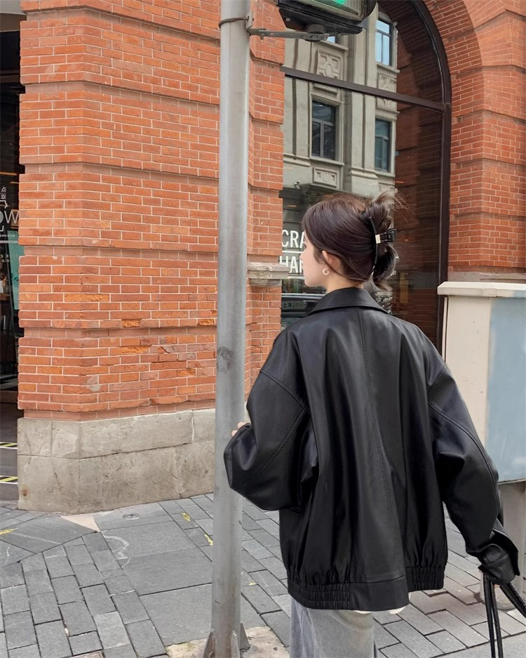 Picture of Retro Brown Leather Jacket Women's Short 2024 Spring and Autumn Small Korean Style Loose Leather Jacket Handsome Motorcycle Jacket