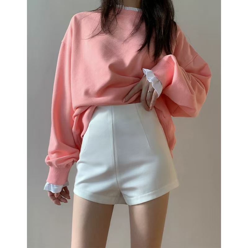 Picture of 2023 New Black Casual High-end Sense Shorts Women's Small Sexy Stretch Niche Hot Pants Slimming Hip Wrap Pants