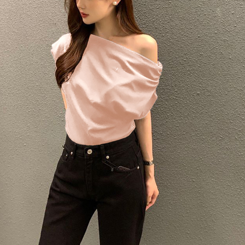 Picture of South Korea Chic Top Summer New Niche Irregular Slant Shoulder Design Sense Loose Solid Color Pullover Short-sleeved T-shirt