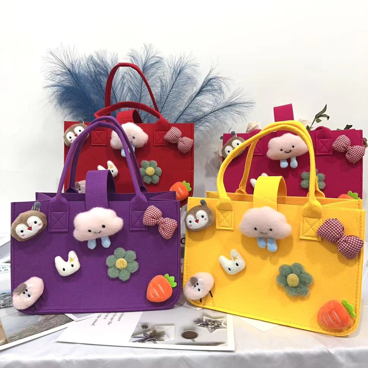 Cartoon Felt Bag, Same Style as Xiaohongshu, Custom Cute Mommy Tote Shopping Bag, Baby Gift Bag, Gift