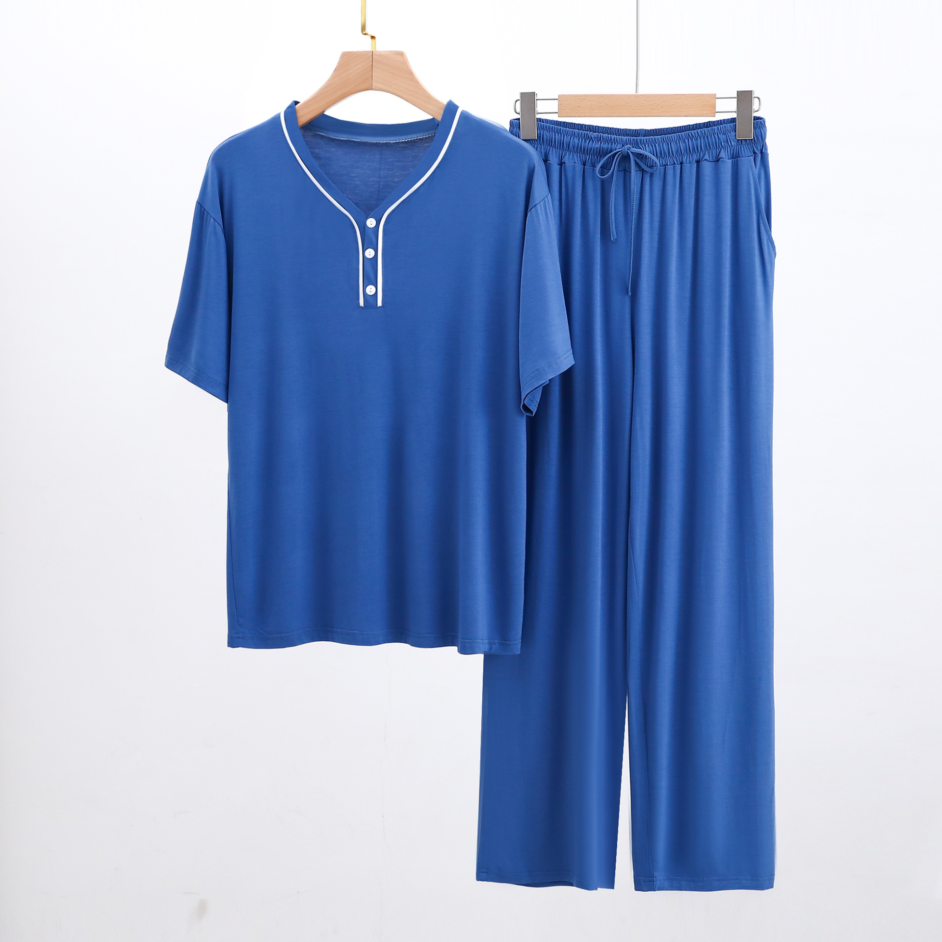 Picture of Modal Encrypted Fabric Men's Half-door Short-sleeved Trousers Casual Suit Henry Pajamas Air Conditioning Home Clothes