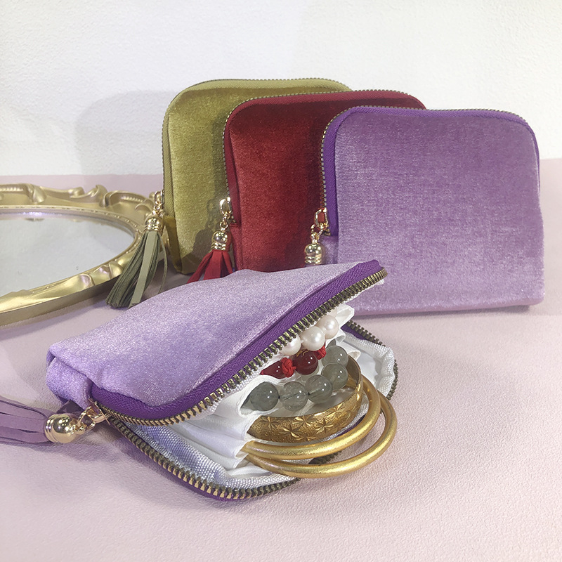 Picture of Light Luxury Jewelry Storage Bag Tassel Zipper Bag Ring Pendant Bracelet Bracelet Jewelry Bag Portable Jewelry Storage Bag