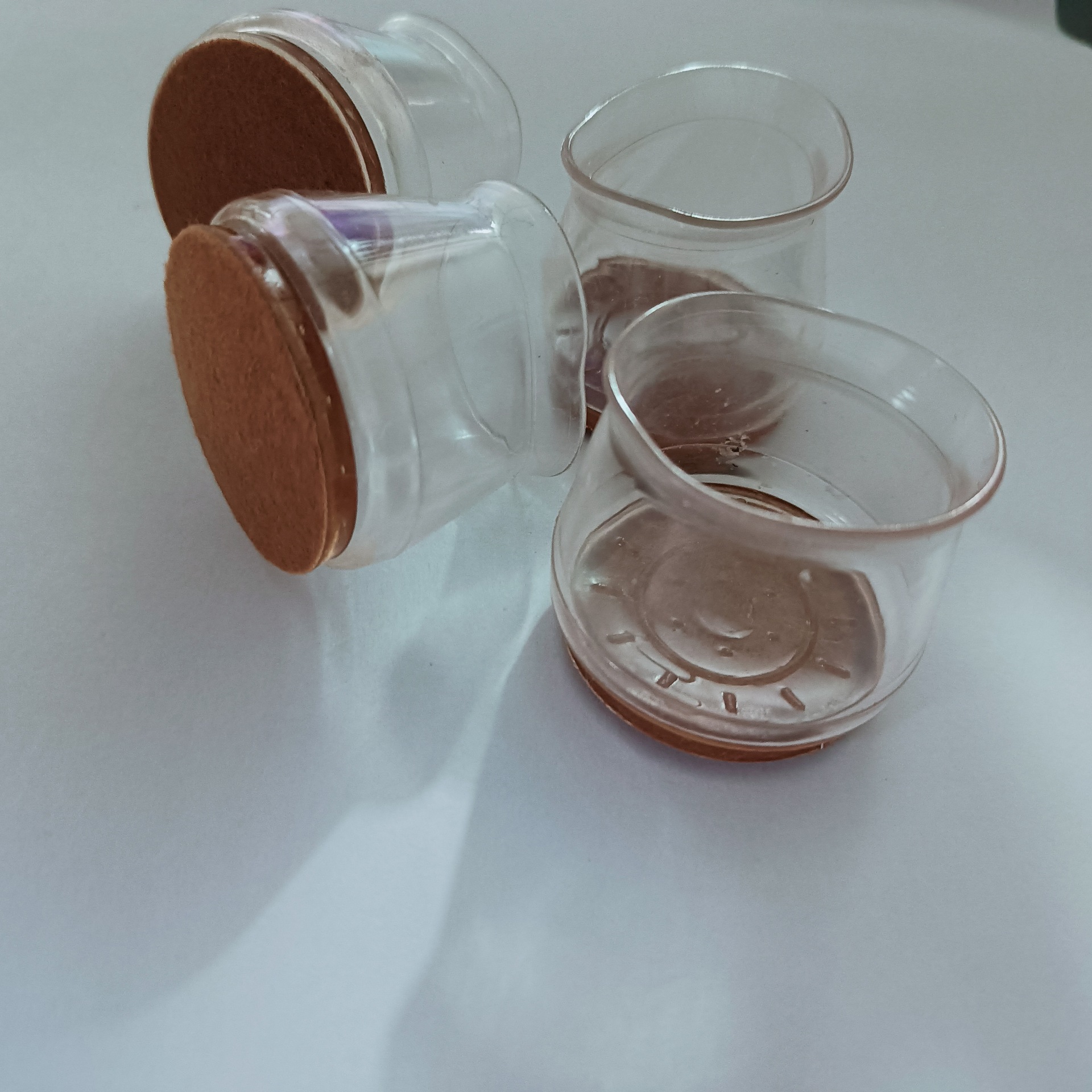 Picture of Silicone felt table and chair stool thickened non-falling non-slip mute furniture high elastic protective pad wear-resistant heat insulation round