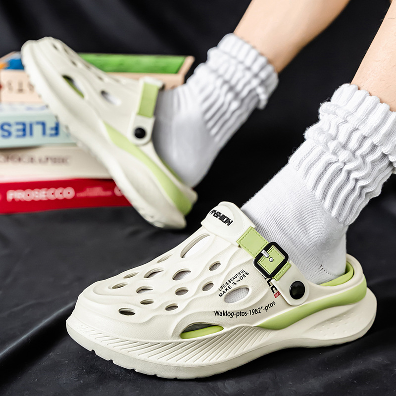 Hole shoes men's new summer-stepping feeling bag toe hole shoes cross-border plus-size couple style wearing thick-soled wading shoes