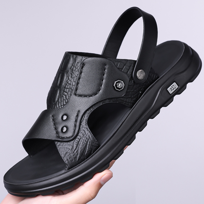 2025 summer new men's sandals men's tide cross-border plus size beach shoes fashion sandals and slippers foreign trade men's shoes wholesale