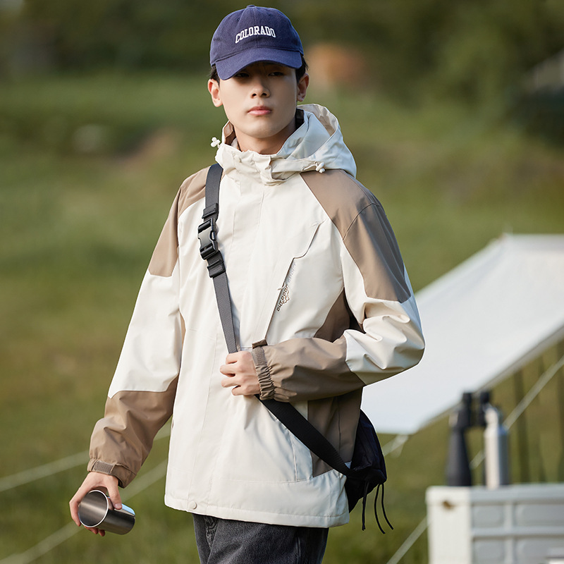 Picture of Outdoor assault clothing three-in-one women's windproof water-splashing lovers single-layer thin mountaineering jacket men's wholesale
