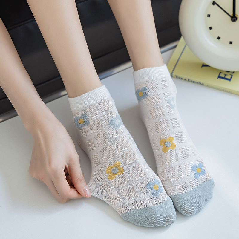 Spring and Summer Thin Mesh Breathable Short Socks Japanese Bubble Mouth Lace Girl Sweet Flower Socks Student Boat Socks
