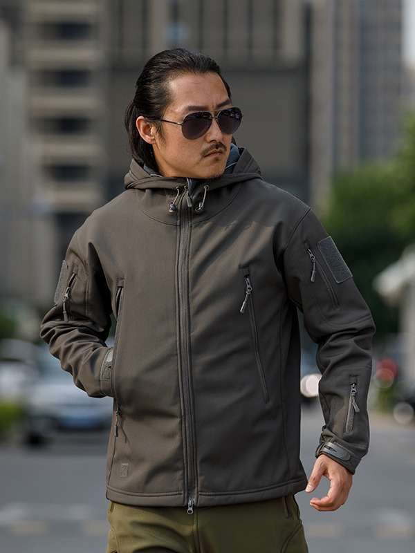 Picture of Shark Skin Soft Shell Jacket Camouflage Jacket Fleece Thickeneded Tactical Military Fan Jacket Hooded Mountaineering Jackettad
