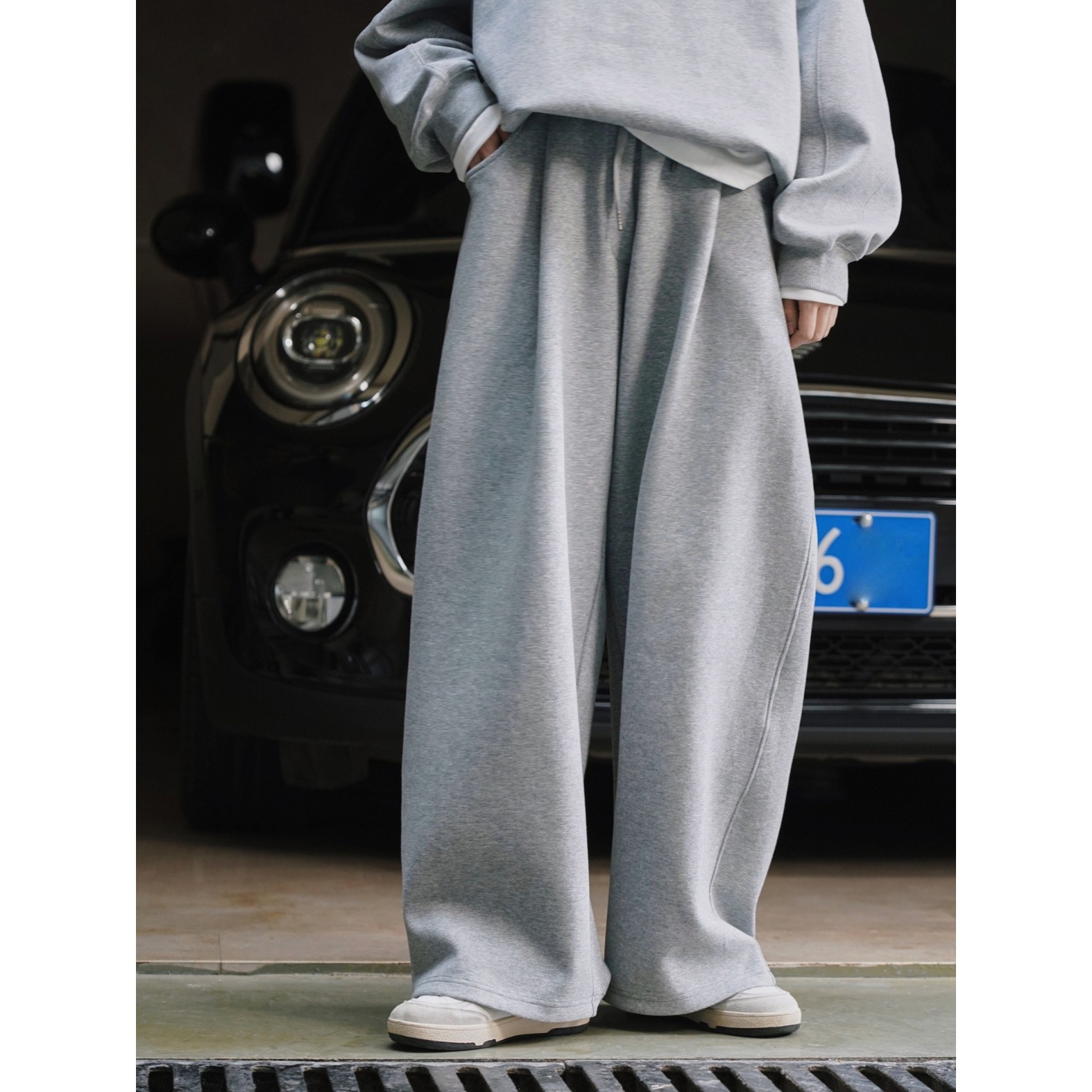 Picture of Lu Fu Spring New Korean Ins Casual Air Layer Sweatpants Loose Silhouette Wide Leg Slimming Look Sports Pants for Women