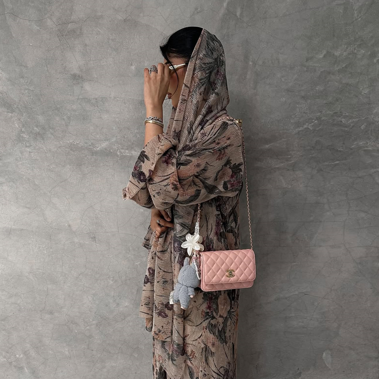 Picture of MQ231modest Middle Eastern women's Arab robe, long-sleeve pleated cardigan, printed jacket, outer robe
