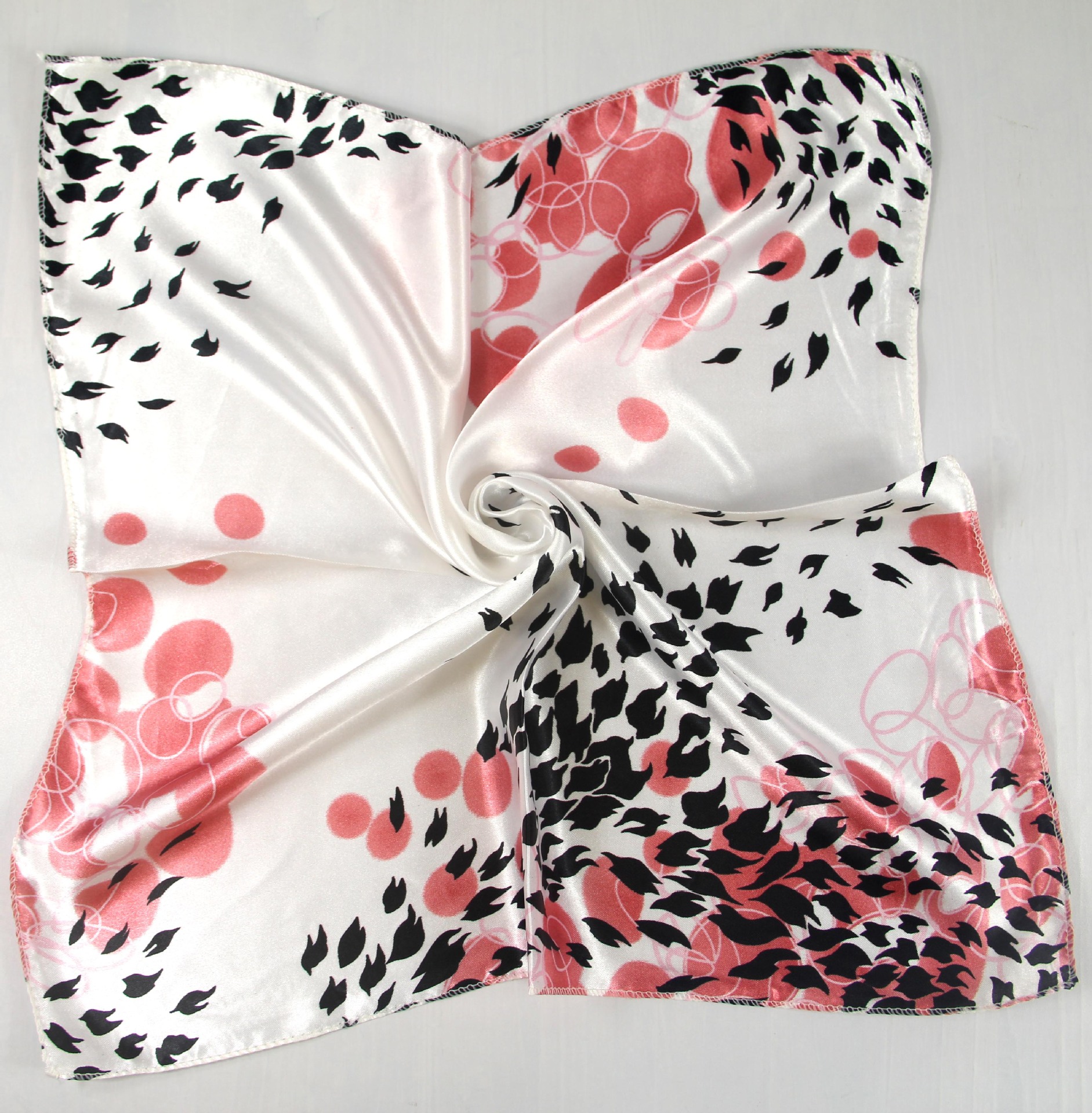 Picture of Korean Style New Autumn and Winter Small Silk Scarf Women's Imitation Silk Versatile Professional Small Square Scarf Manufacturer Wholesale Hangzhou Silk Scarf