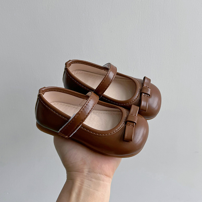 Picture of Tongku rabbit retro girls' leather shoes Spring and Autumn new children's single-layer shoes low-cut little girl's peas shoes soft-soled baby shoes