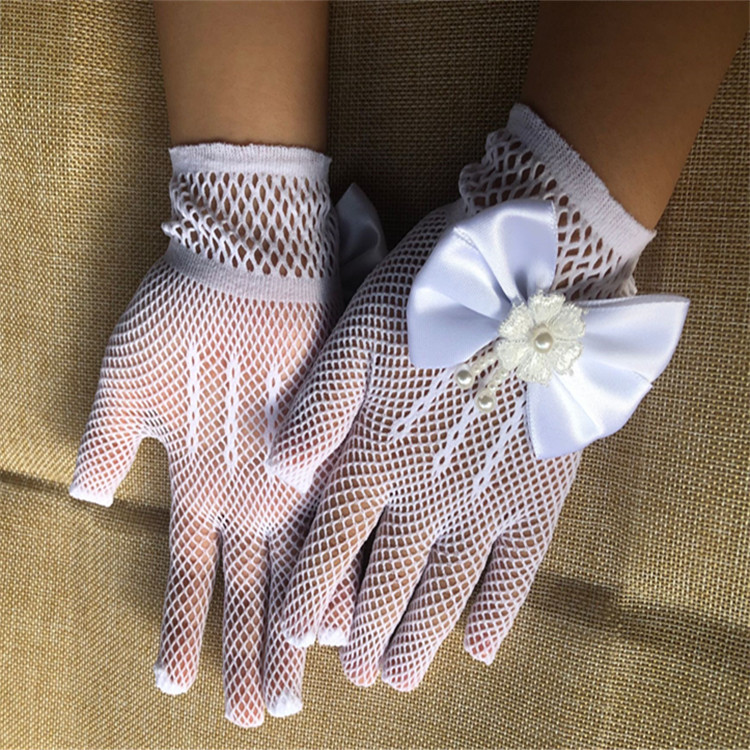 Picture of Bride Wedding Girl Gloves Lace Short Finger Gloves Children Wedding Decorative Dress Children Gloves Wholesale