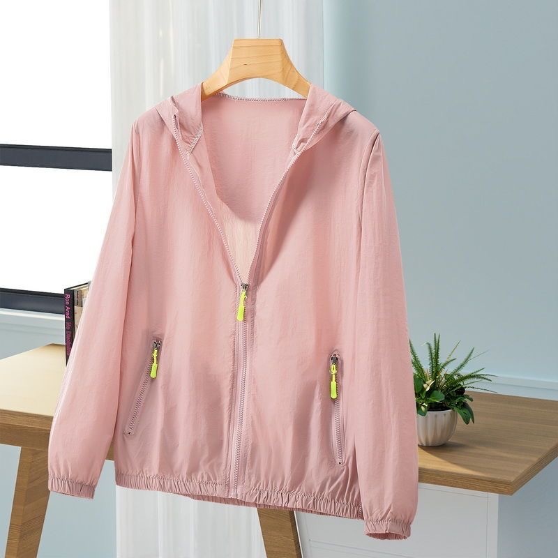 Picture of Sun Protection Clothing for Women to Wear Outside 2025 New Popular Casual Versatile Anti-Uv Light and Breathable Sun Protection Clothing Tops