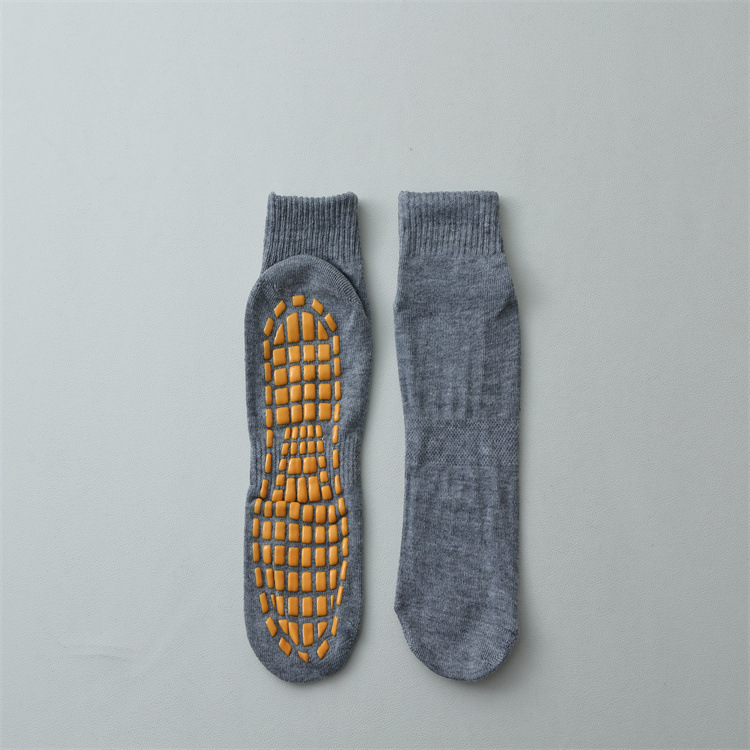 Picture of Factory wholesale trampoline socks dispensing non-slip socks floor socks children's playground early education adult yoga socks