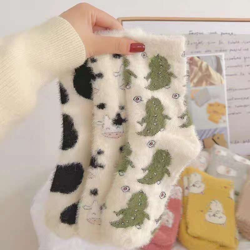 Mink velvet socks women's mid-calf length socks autumn and winter plush socks fleece-lined thick warm winter floor confinement stockings wholesale