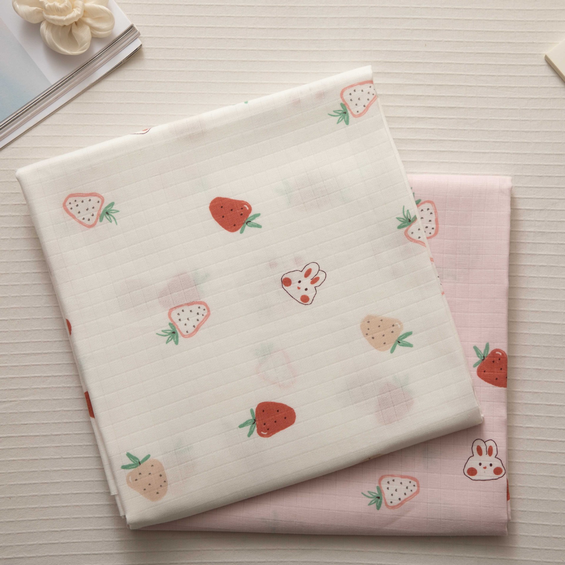 Factory Wholesale Infant and Child Type a Pre-Shrunk 110*90 Non-Fluorescent Plain Weave 40 Count Combed Muslin Double Layer Cotton Gauze