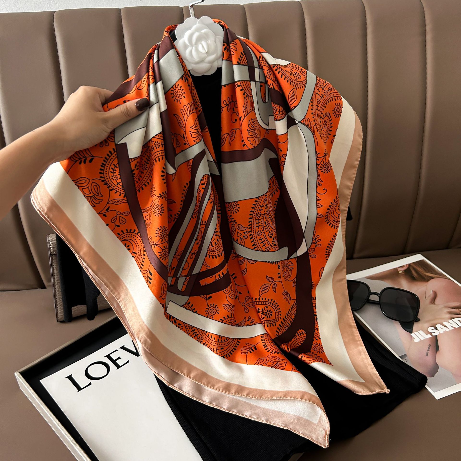 Picture of New 90cm Large Square Silk Elegant High-grade Decorative Shawl Women's Silk Scarf Fashion All-match Professional Scarf