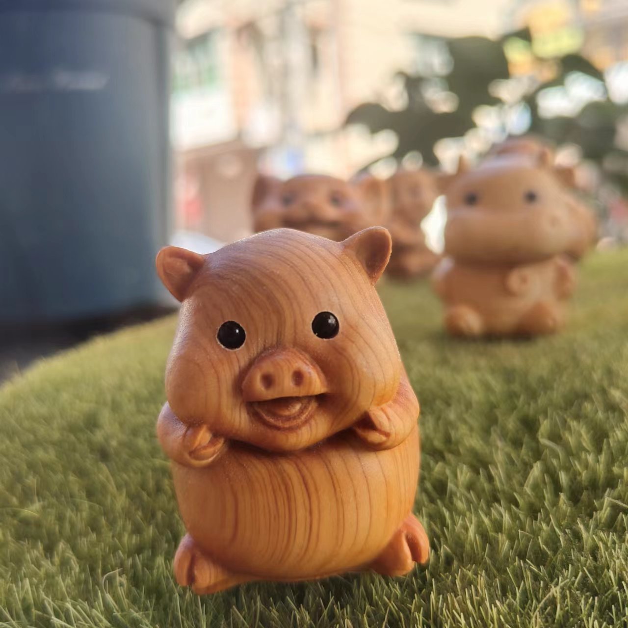 Picture of Thuja Wood Carving Zodiac Handhandle Cute Small Animal Desktop Ornaments Crafts Birthday Gift Pendant