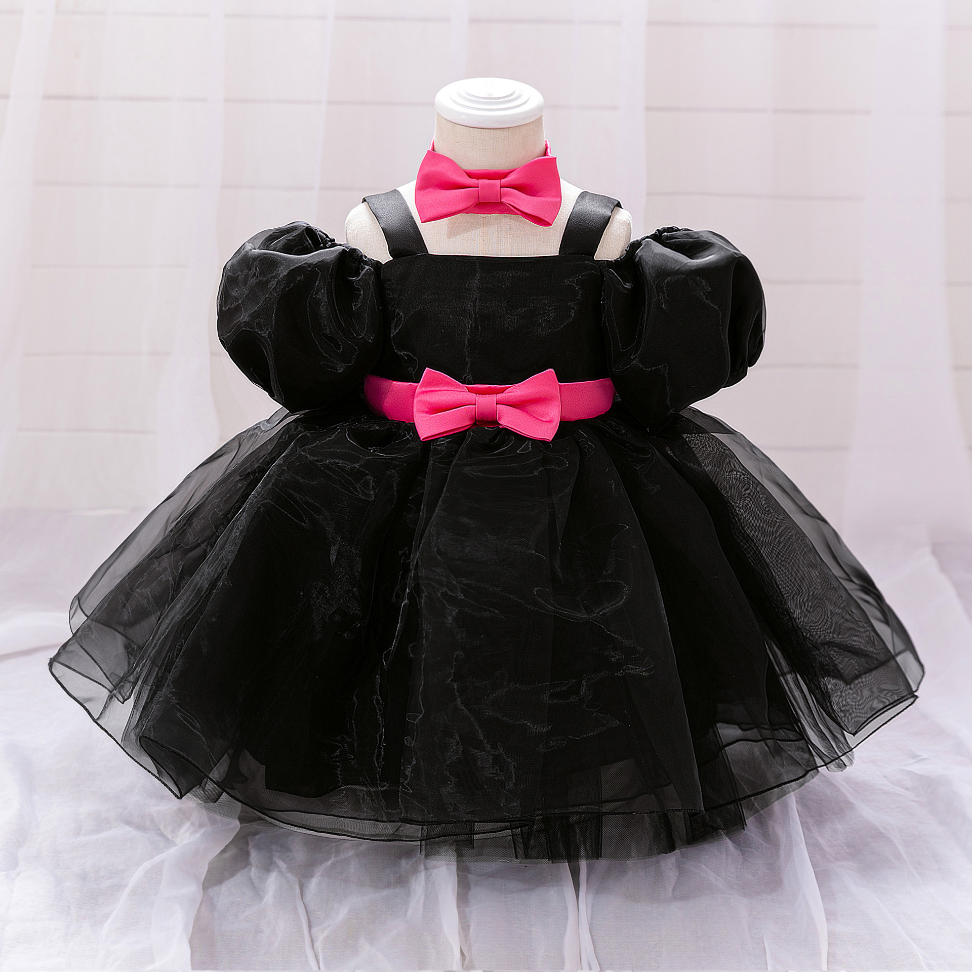 Picture of Cross-border Girl's Dress Pontu Dress COS Minnie Mickey Children's Princess Dress Mesh Dot Bow dress