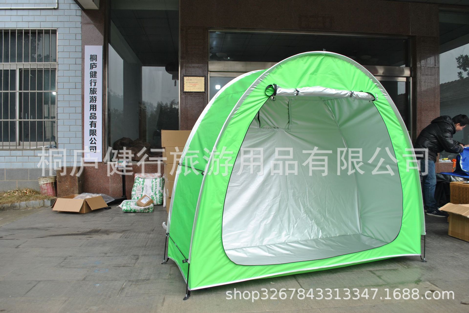 Picture of 50 foreign trade export printed logo, outdoor cycling tent, storage room tent single car shed tent