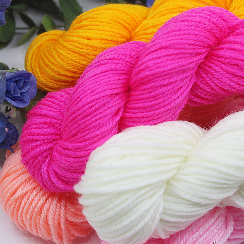 Cross-border pure acrylic thread in coarse wool hand-woven crocheted slippers insole cushion material package wool ball manufacturers wholesale