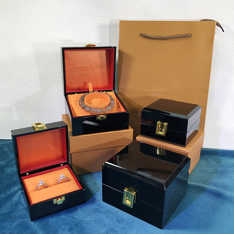 Old Shop Gold Jewelry Box Piano Paint Wooden High-End Jewelry Box Pendant Necklace Box Ring Bracelet Box
