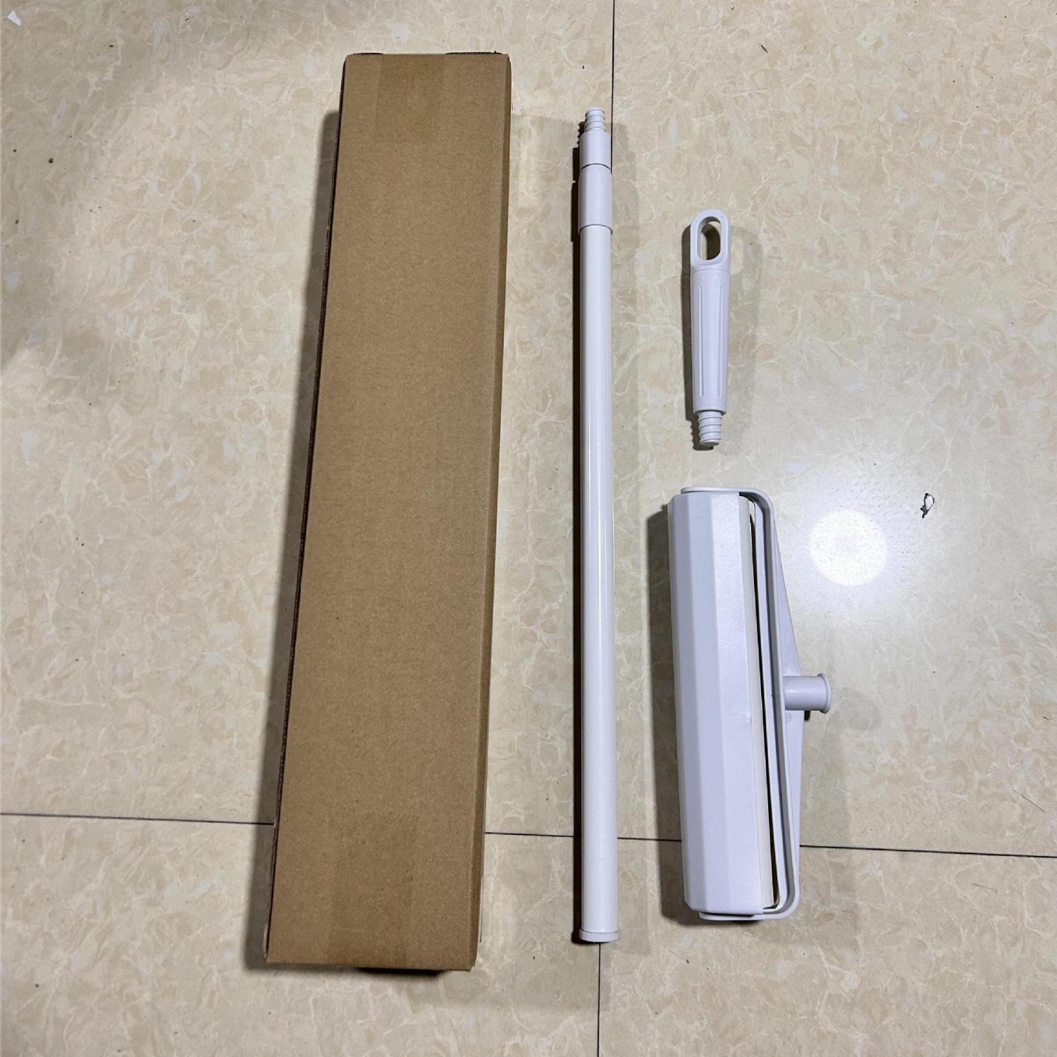 Picture of Hair Stick Roller Long Pole Telescopic Hair Stick Brush Clothing Roller Brush Hair Stick Remover Tear-Off Paper Mop Dust Removal Roller