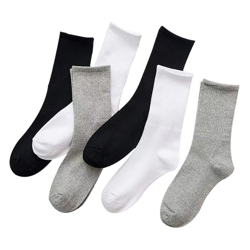 Classic black and white gray socks men's socks autumn and winter stockings Japanese ins all-match tide sports cotton socks women's wholesale
