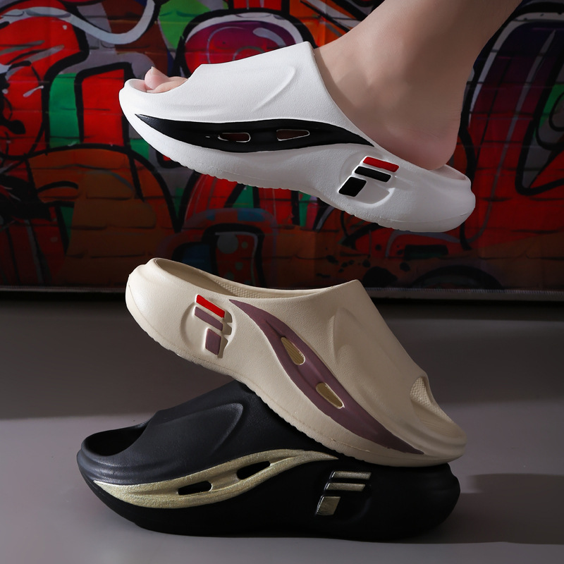 Thick-soled slippers men's new summer outer wear sports increase height stepping on feeling soft sole indoor non-slip sandals men's model