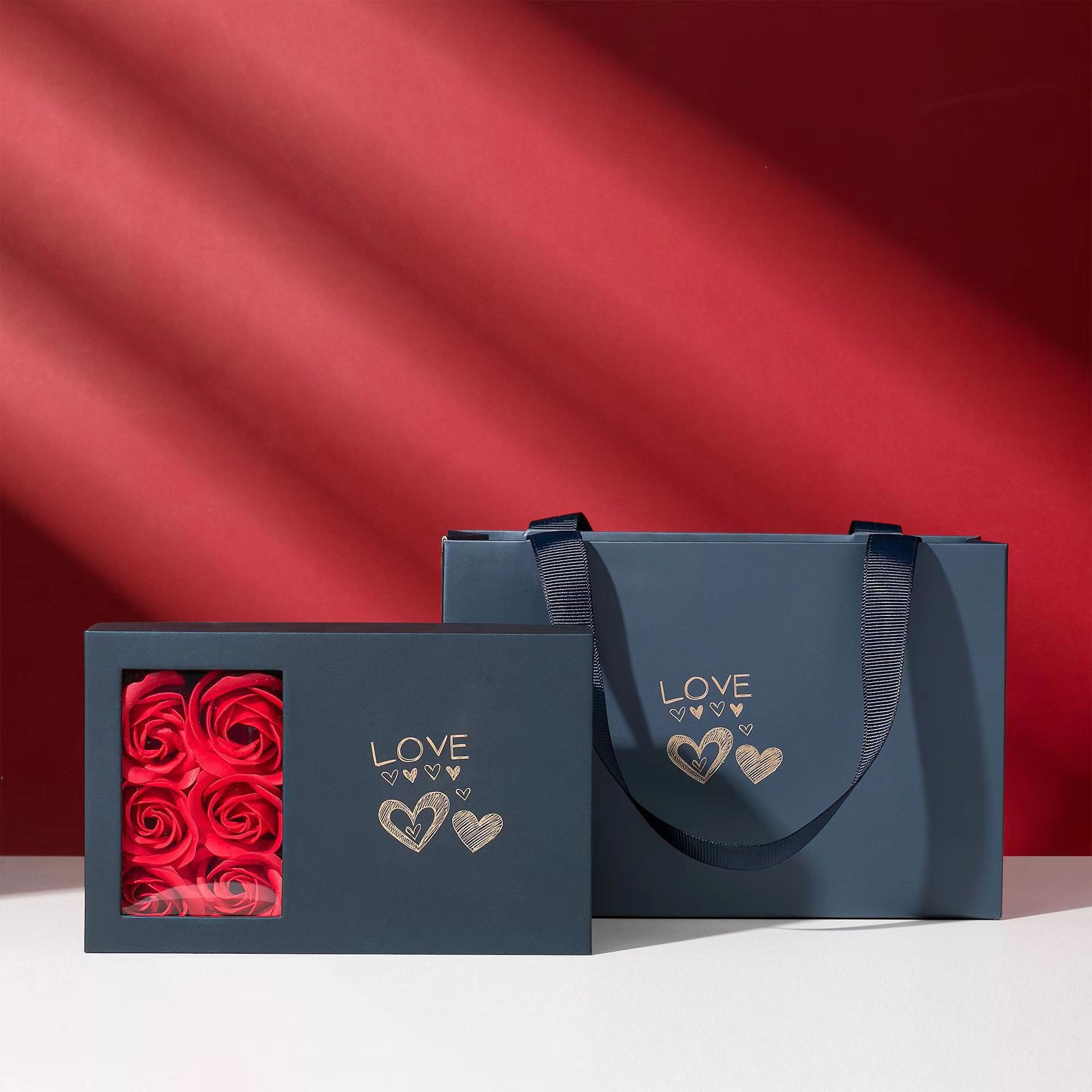 Silver jewelry heart-shaped jewelry box six roses gift box pendant bracelet box heaven and earth cover eternal flower ring box