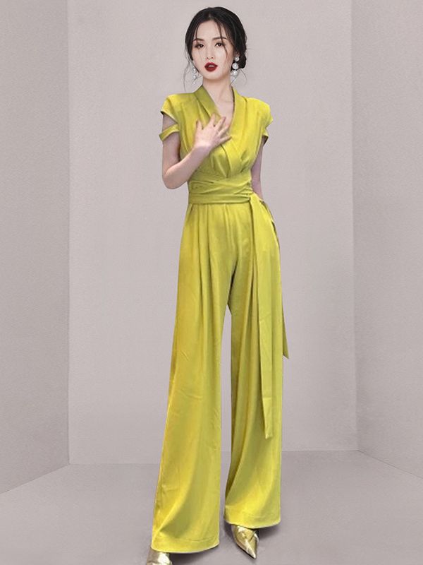 Picture of Celebrity V Neck Waist-Cinching, Capable and Noble Wide-Leg Pants, Cross-Border Women's Summer New Style Slimming Look Wide-Leg Jumpsuits
