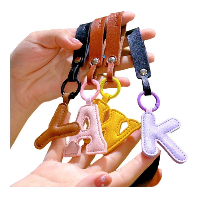 Cross-Border Popular Leather English Letter Keychain Pendant for Girls and Couples, Small Jewelry Pendant for Bags, Can Be Customized