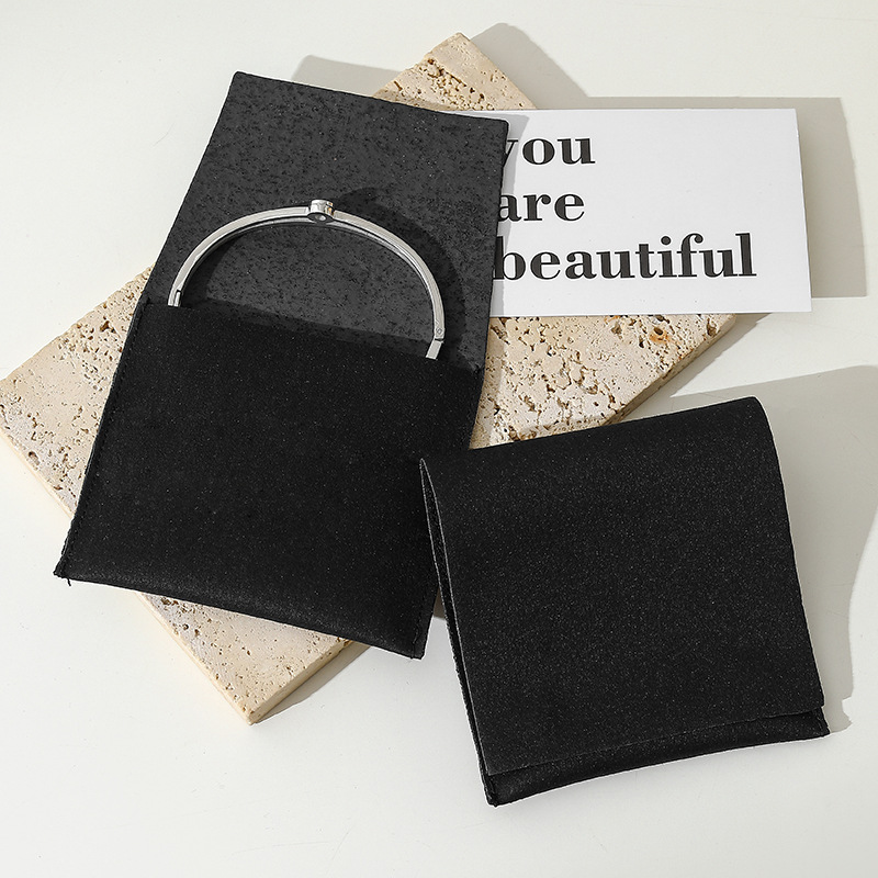 Picture of Multicolor Flannel Bag Jewelry Bag Snaps Thickened Bag Ring Necklace Anti-oxidation Jewelry Storage Bag Wholesale