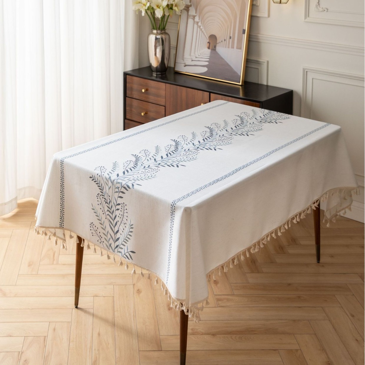 Picture of Rectangular Dining Table Fabric European-style Simple Embroidered Tablecloth Cotton and Linen Artistic Courtyard Outdoor Dining Table Mat Dust-proof and Dirty-resistant