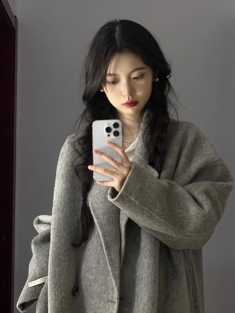 Picture of Autumn and Winter New Four-button Loose Korean Style Elegant Double-sided Cashmere Coat Mid-length Thickened Wool Coat for Women