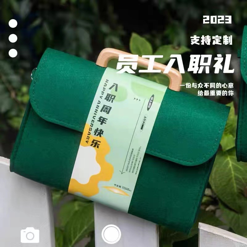 Felt Souvenir Wooden Handle Handbag National Day Holiday Bag Corporate Business Gift Bag Logo Gift