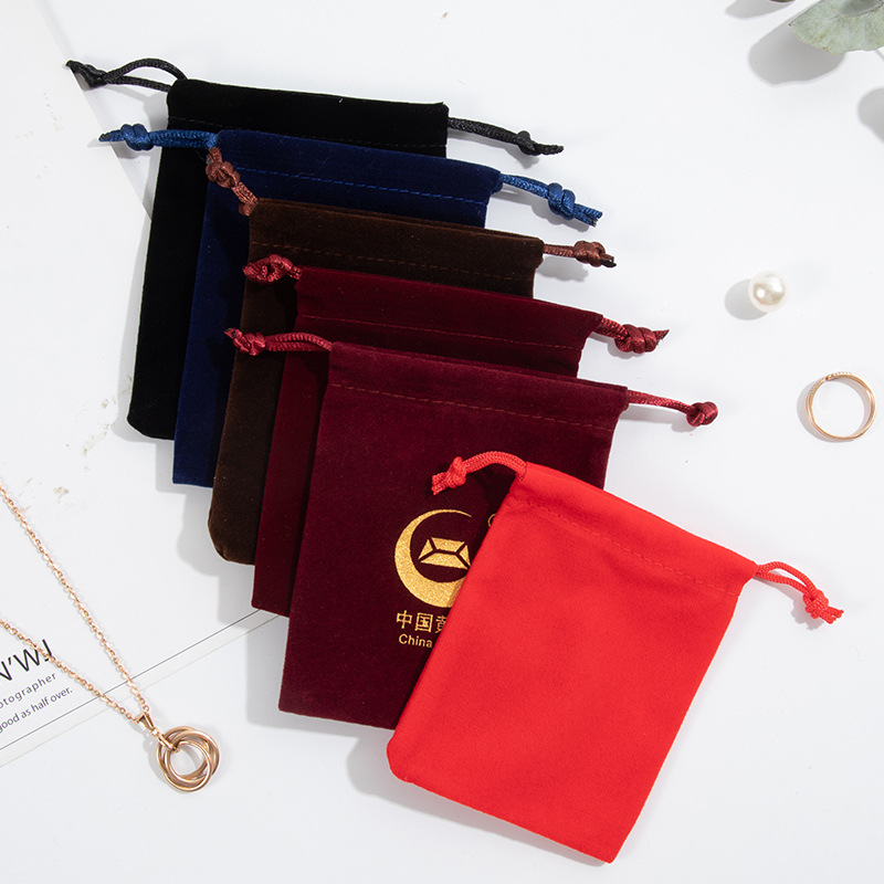 Factory wholesale in stock velvet bag jewelry packaging drawstring bag bracelet bracelet storage jewelry bag