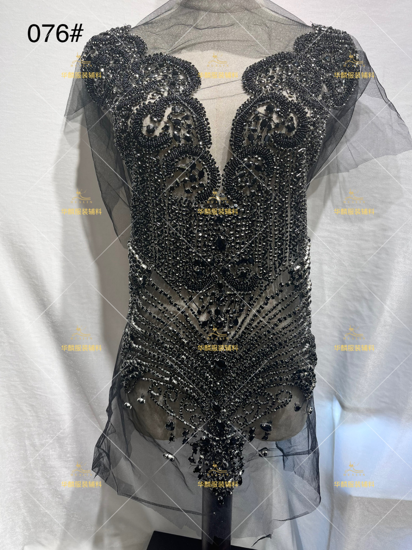Picture of Hot Selling 18-Color Rhinestone Beading Xiuhe Clothing Applique Mesh Embroider Evening Dress Cutting Patch Cross-Border Wedding Accessories