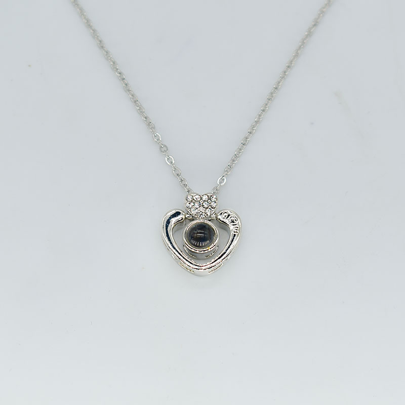 Picture of Titanium Steel Japanese and Korean Peach Heart Series New Necklace for Girlfriend, Generous, Simple, Light and Luxurious, Fashionable Necklace