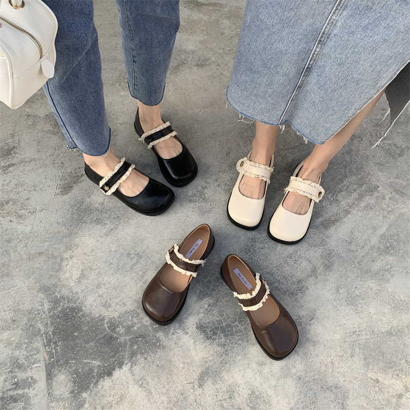 French Mary Jane Shoes Women's Shoes 2024 Spring and Summer New Japanese Style Flat Bottom Shallow Mouth with Skirt Temperament Single Shoes Trbottomy