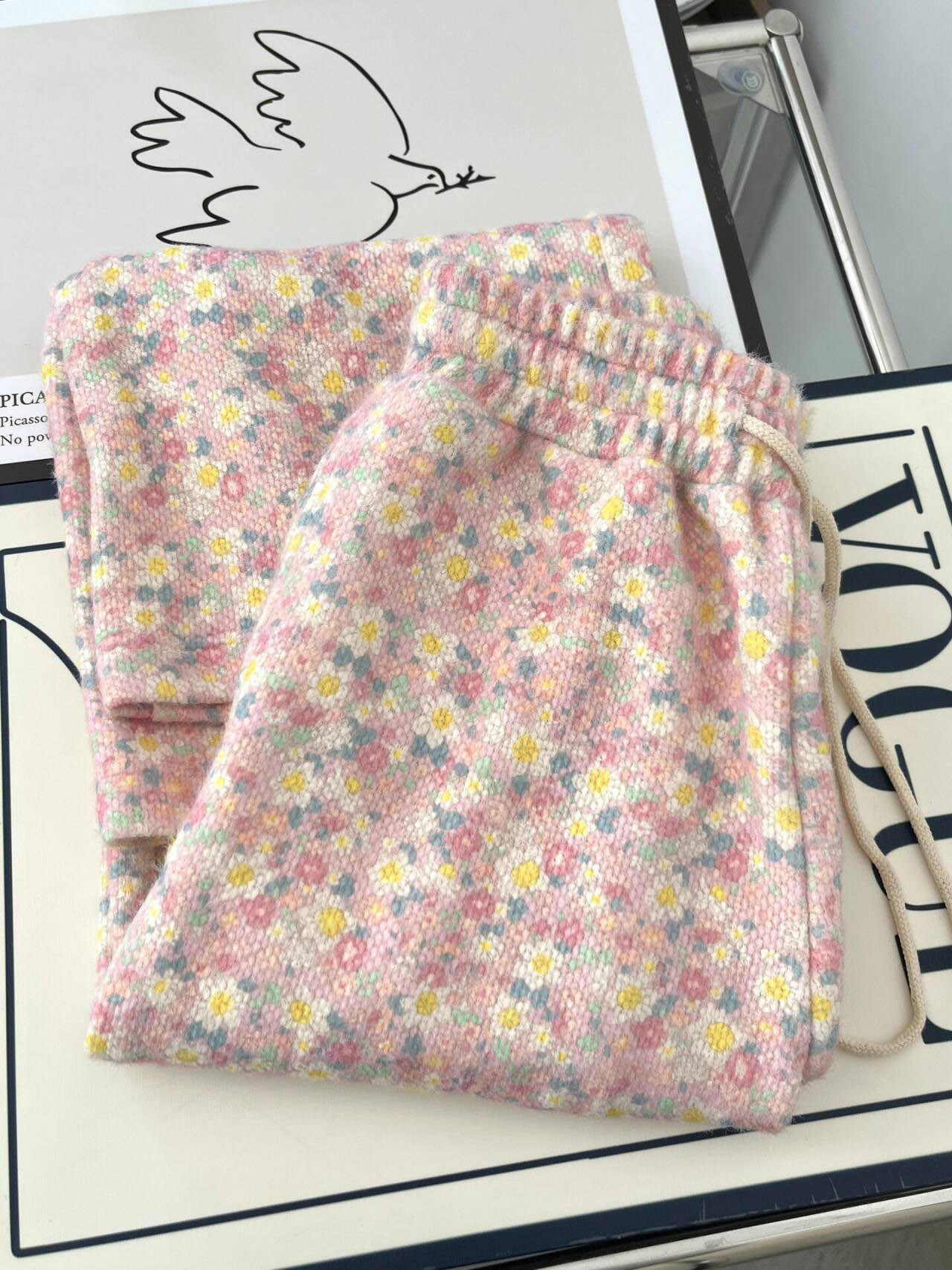 New Style Super Good-looking Japanese Style Floral Casual Wide-leg Pants Women's Outer Wear Thickened Sweet High Thin Sweet Straight Glutinous Rice Pants