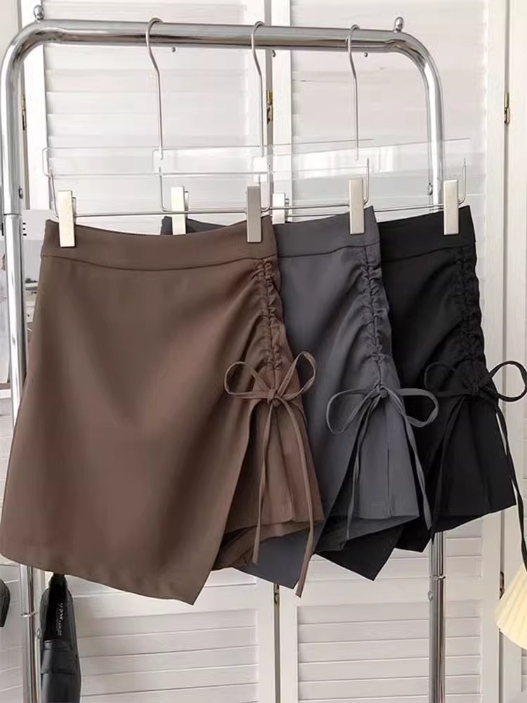 Designed Pleated Drawstring Skirt for Women Spring 2024 New High-Waisted A-Line Skirt Fashionable Slimming Look Korean Style Culottes