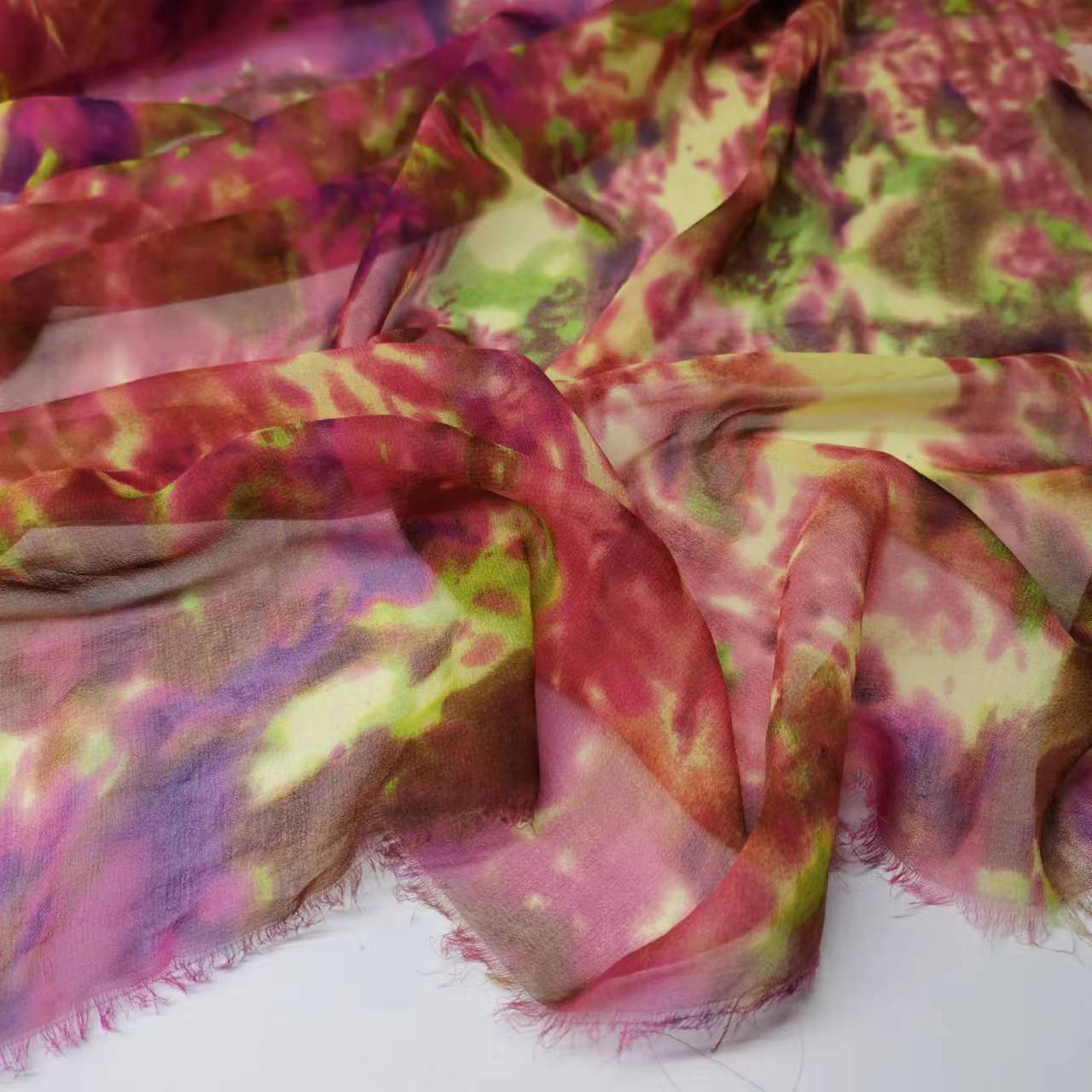 8mm Silk Georgette Fabric Gradient Hazy Breathable Skirt Fashion Fabric