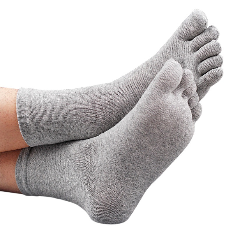 Five-finger socks plus fat increase men's big feet fat man cotton cotton deodorant tube toe socks men's socks wholesale