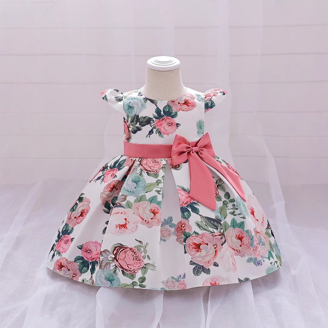Cross-Border New Children's Princess Dress with Small Flying Sleeves, Retro Tutu Skirt, Printed Dress, First Birthday Dress