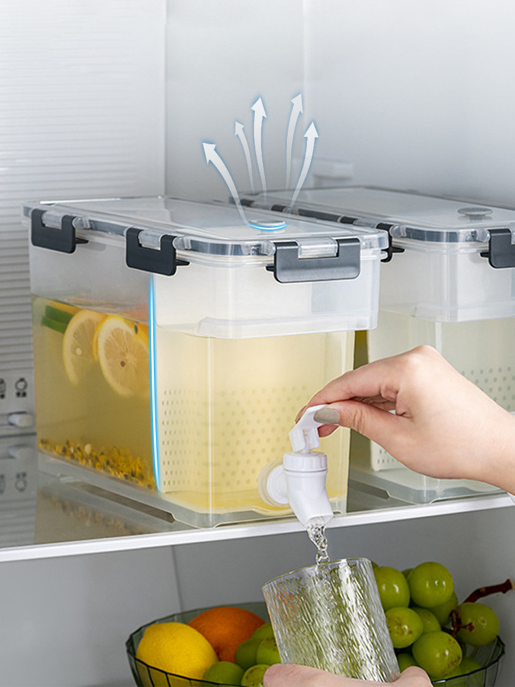 Cold Kettle with Faucet Large Capacity Sealed with Filter Residue Iced Tea Cute Refrigerator Cold Kettle with Faucet