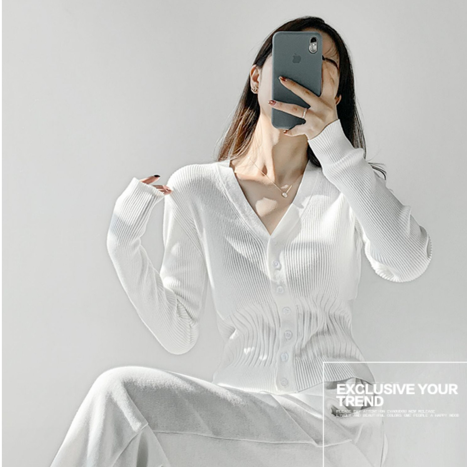 Picture of American V Neck Knitted Cardigan Female Internet Celebrity Spring & Fall Elastic Single-Breasted Sweater Sexy High-Waisted Short Crop Top