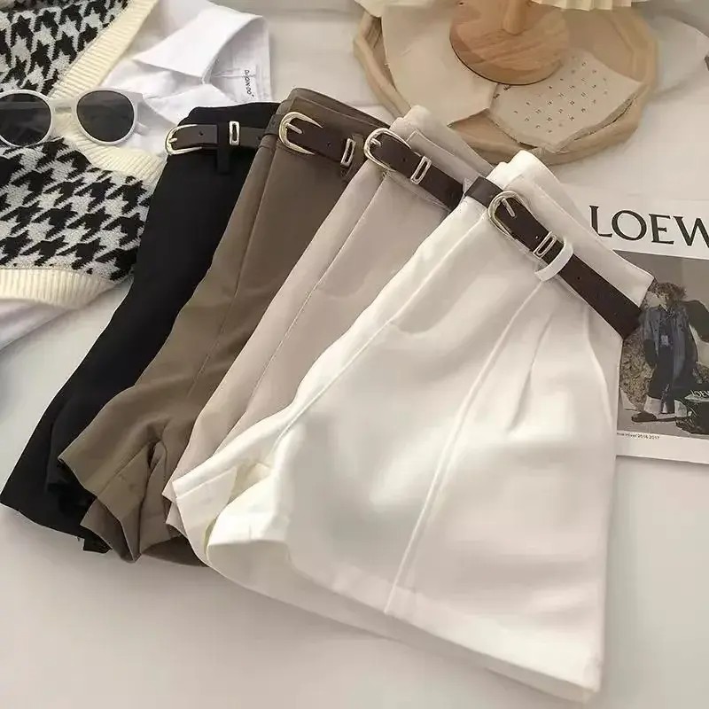 German Shorts Women's Summer 2025 New Korean Fashion Slim Elegant High Waist A- shaped Wide Leg Pants Still All-match